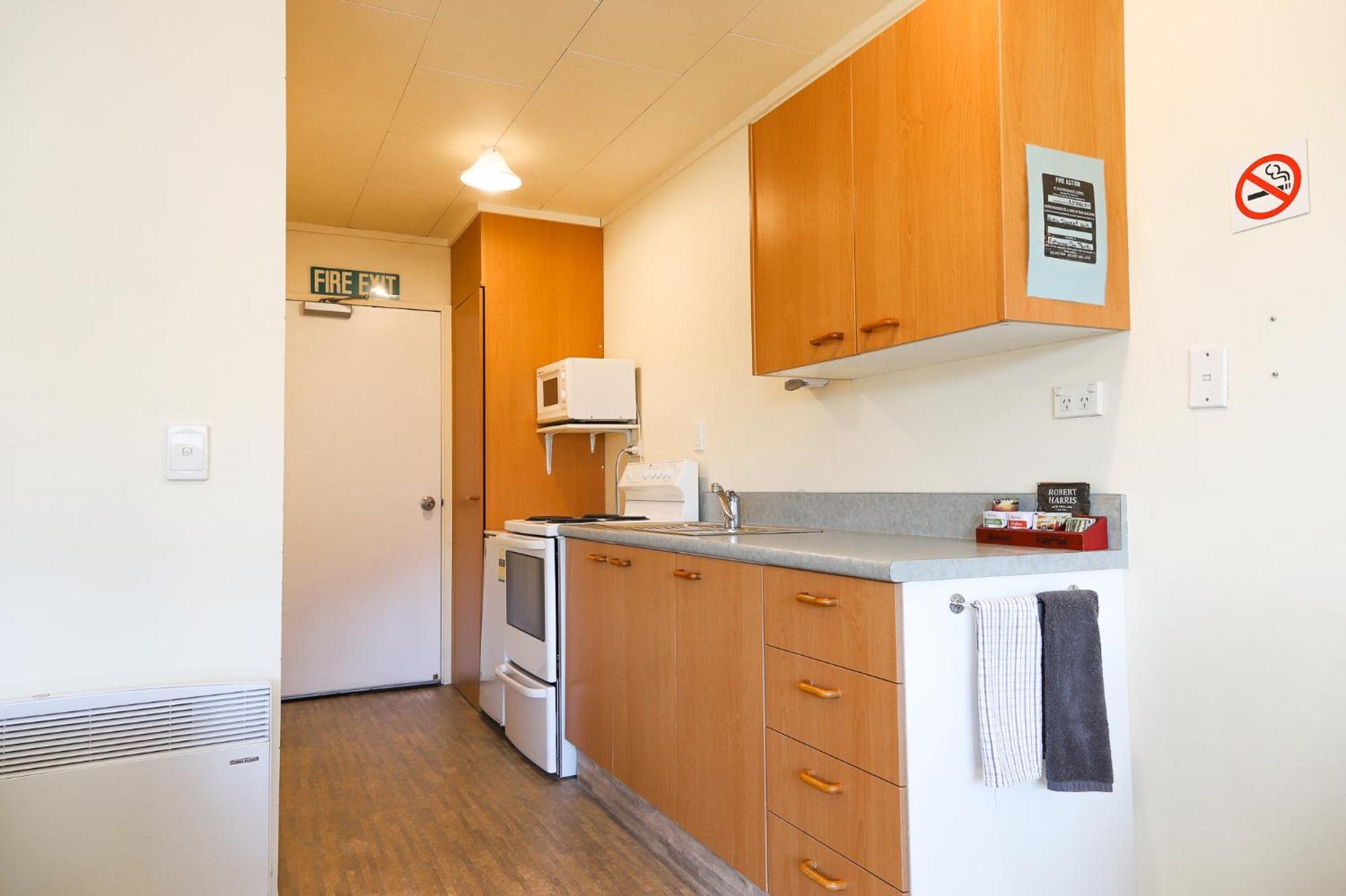 Ride Base Wanaka Apartments Zewnętrze zdjęcie
