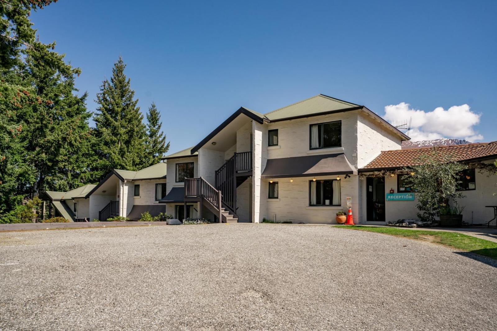 Ride Base Wanaka Apartments Zewnętrze zdjęcie